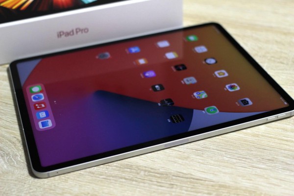 Apple iPad Pro 12.9インチ 第5世代 128GB M1チップ Apple iPad Pro 12.9インチ 第5世代 Wi-Fi 128GB 2021年春モデル