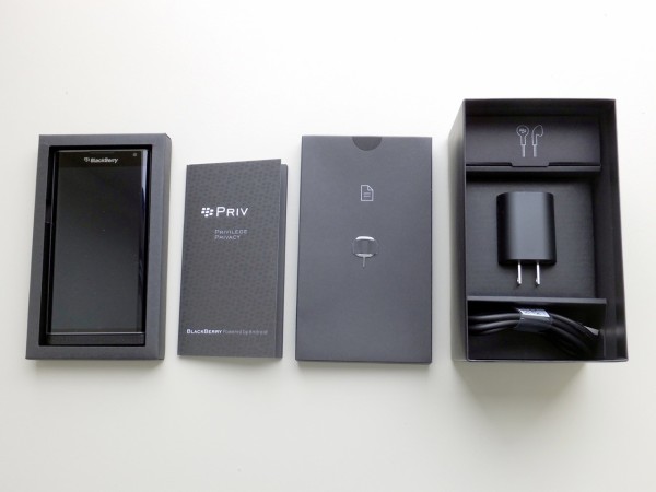ついに日本でもBlackBerry初のAndroidスマホ「BlackBerry PRIV