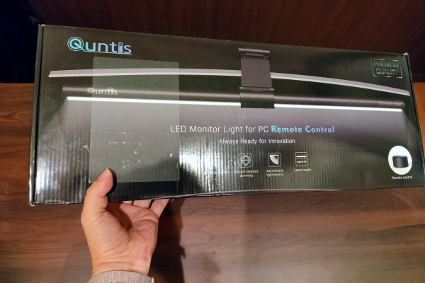 Quntis LED モニターライト for PC LI-HY-0208-BK リモコンで明るさ調整もできる！Quntisのデスクライト「LED