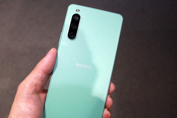 SoftBank向け5G対応スタンダードスマホ「Xperia 10 IV A202SO