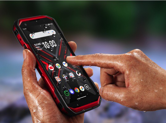 KDDI、au向け超タフネススマホ「TORQUE G06」を発表！10月19日発売で