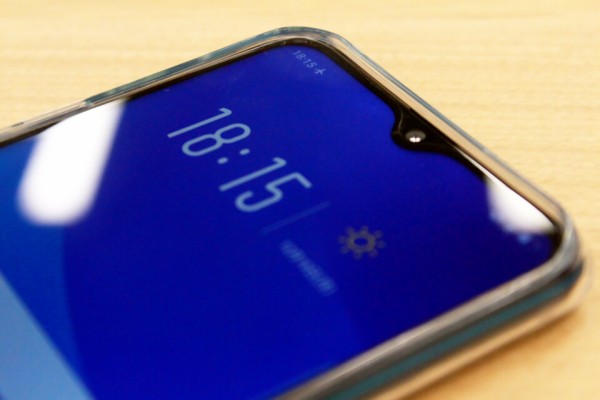 オッポの高コスパな最新SIMフリースマホ「OPPO AX7」を一足早く