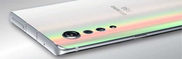NTTドコモ、5Gスマホ「LG VELVET L-52A」を発表！12月下旬発売で