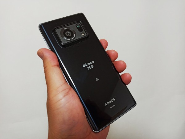 AQUOS R6 128GB メモリ12GB A101SH黒 内箱外箱有｜スマホ・タブレット・パソコン