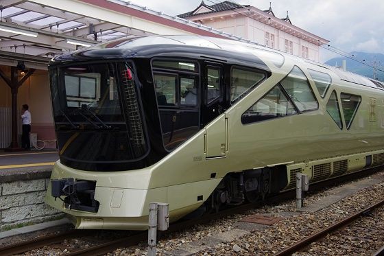 6/5…TRAIN SUITE 四季島～JR日光駅 : スノ・ブロ2…2019/06/04