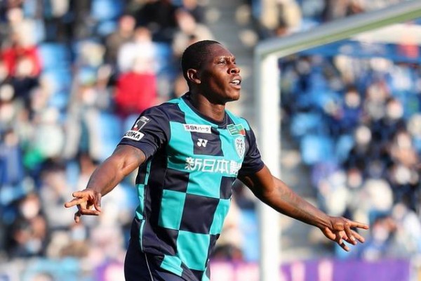 アビスパ福岡 ジョン マリ 舐めプ に騒然 長谷部監督の一喝でスピード謝罪 ごめんなさい サッカータイム