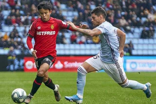 久保建英に現地メディアが単独ワースト評価 マジョルカのモレノ監督は まだ18歳 と擁護 サッカータイム 久保建英に現地メディアが単独ワースト評価 マジョルカのモレノ監督は まだ18歳 と擁護 サッカータイム