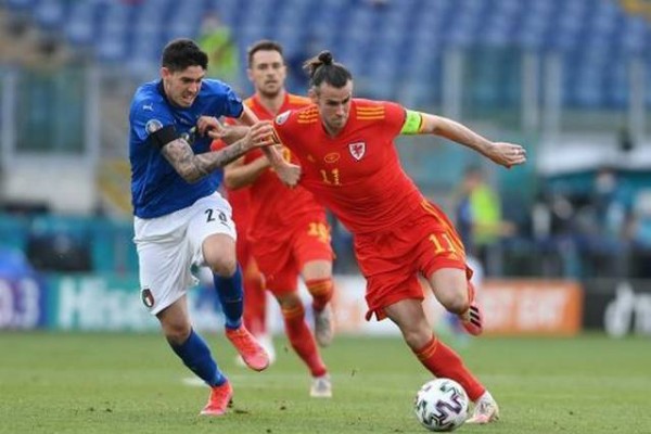 サッカー Euro イタリア対ウェールズ スイス対トルコ 結果 サッカータイム