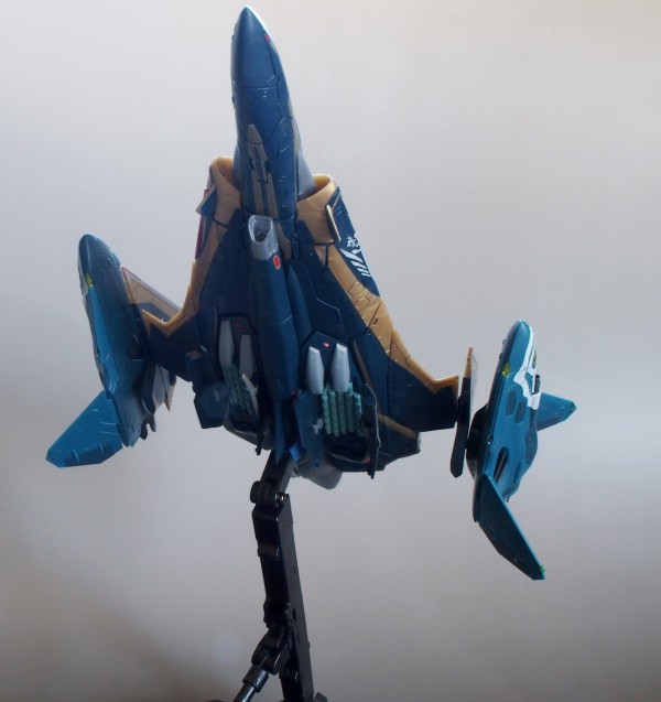 バンダイ 1/72:Sv-262Hs ドラケンⅢ(キース機)&リル バンダイ 1/72:Sv-262Hs ドラケンⅢ(キース機)&リル