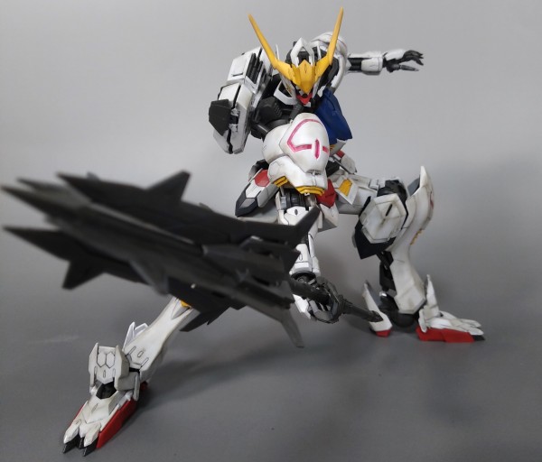 中国限定 MG ガンダムアストレイ ガンダムバルバトス