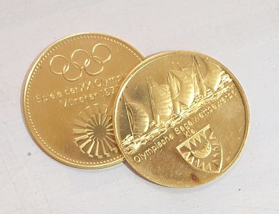 オリンピック　万博　記念硬貨(10枚) Yahoo!オークション -「大阪万博 記念硬貨」の落札相場・落札価格