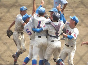 花咲徳栄高等学校と共に生徒の学び 成長に繋がる食の体験を提供しています 甲子園出場 おめでとうございます Sophia Promotion Co Ltd