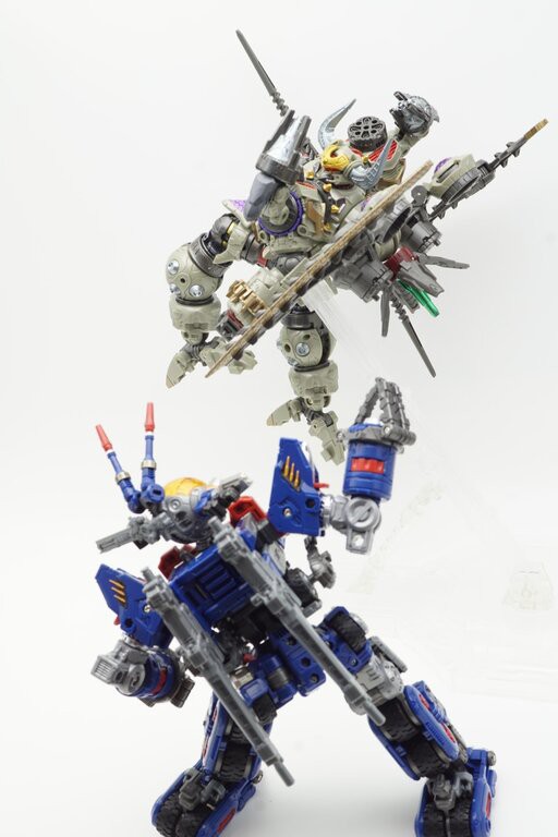 ダイアクロン DA-102 バトルバッファローMk.Ⅳ＜D-キャリバー
