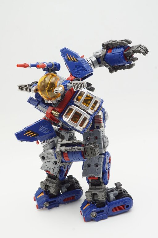 ダイアクロン DA-102 バトルバッファローMk.Ⅳ＜D-キャリバー