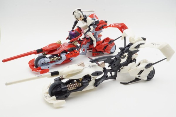 武装神姫 ハイスピードトライク型MMS アーク with ストラダーレ