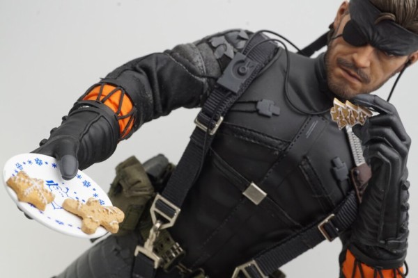 ホットトイズ ネイキッド・スネーク（スニーキング・スーツ版