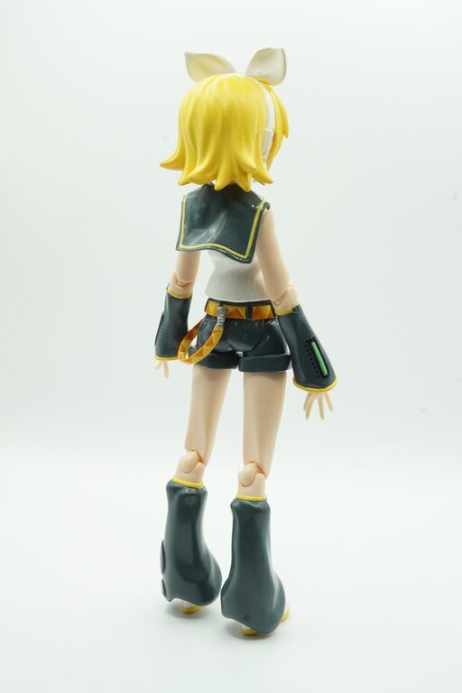 Max Factory - 未開封/figma 014 初音ミク 019 鏡音リン 020 鏡音レン Amazon.co.jp: Figma 鏡音リン : ホビー