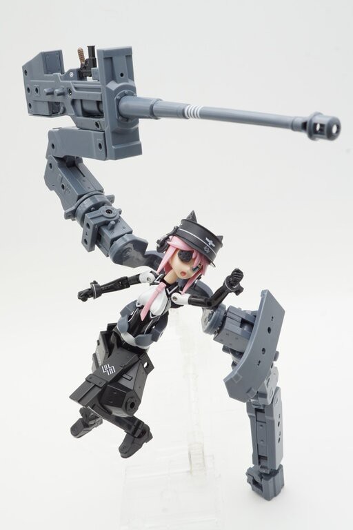 武装神姫 戦車型MMS ムルメルティア、戦闘機型MMS 飛鳥 −気ままに