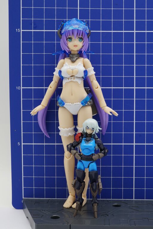 フレームアームズ・ガール フレズヴェルク＝アーテル サマーバケーション Ver. −気ままにレビュー : 気ままに数寄道