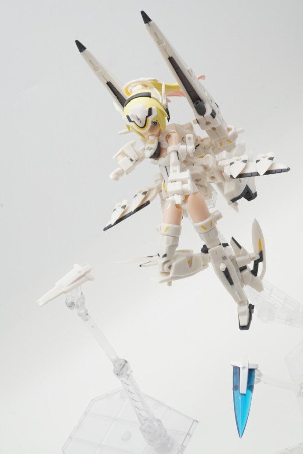 武装神姫　天使型MMS アーンヴァル トランシェ2 2mvetro FIG]武装神姫 天使型MMS アーンヴァル トランシェ2 【買取805円