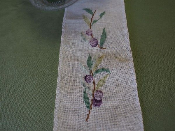 オリーブの実のベルプル 1 サウンド オブ クロスステッチ