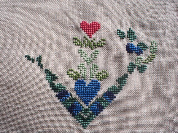 ポーチ作りの刺繍 1 サウンド オブ クロスステッチ