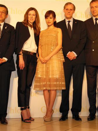 動画 前田敦子さんがめちゃくちゃ可愛くなってると話題にwwww 画像 美女ブログ