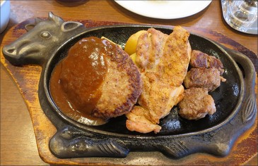 フォルクスのアンガスカットステーキランチ ミックスコンボランチ Haruharuの普段着ごはん フォルクスのアンガスカットステーキランチ ミックスコンボランチ Haruharuの普段着ごはん