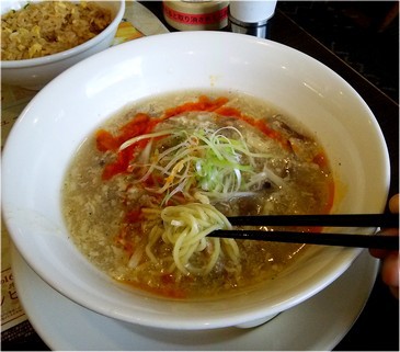 バーミヤンの酸辣湯麺 ネギチャーシュー麺の半炒飯 餃子セット Haruharuの普段着ごはん