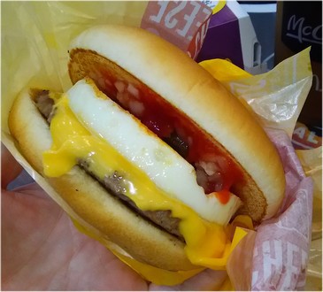 マックのエグチセット ナゲットフルーツカレーソース Haruharuの普段着ごはん