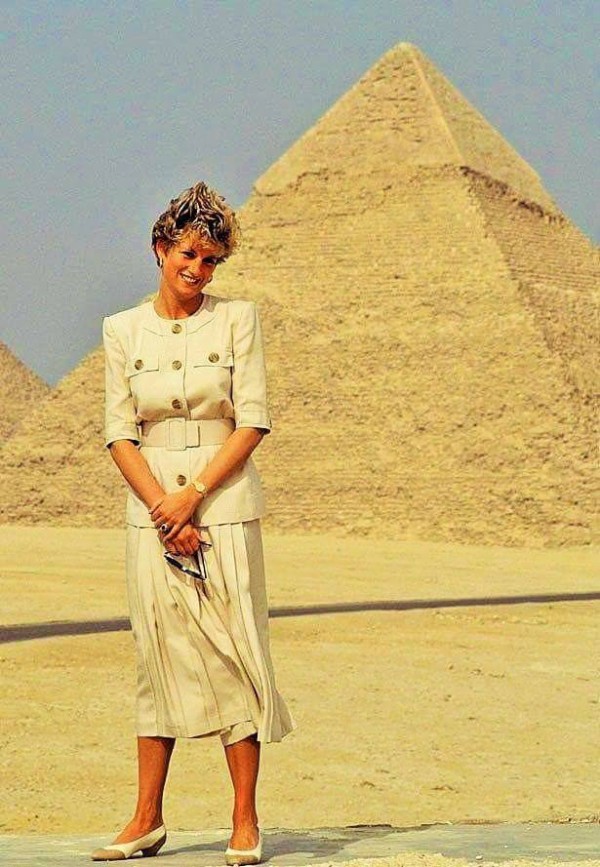 ダイアナ妃が訪れたエジプト : SPTツアーズのブログ