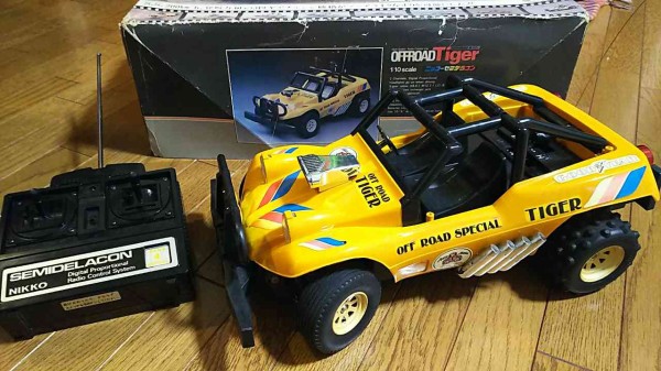 ニッコー　トリッキーパジェロ　ラジコン、ウィリー、片車走行。 ニッコー トリッキーパジェロ ラジコン、ウィリー、片車走行