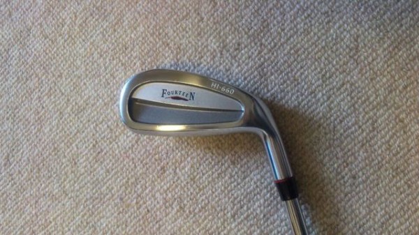 UT【フォーティーンHI-660】地面からでも打ち易いアイアン型UT