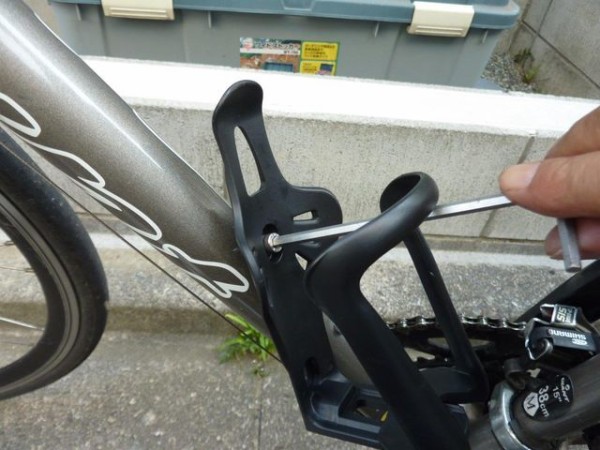ダイソーのボトルホルダーを買ってみた 自転車と介護な生活