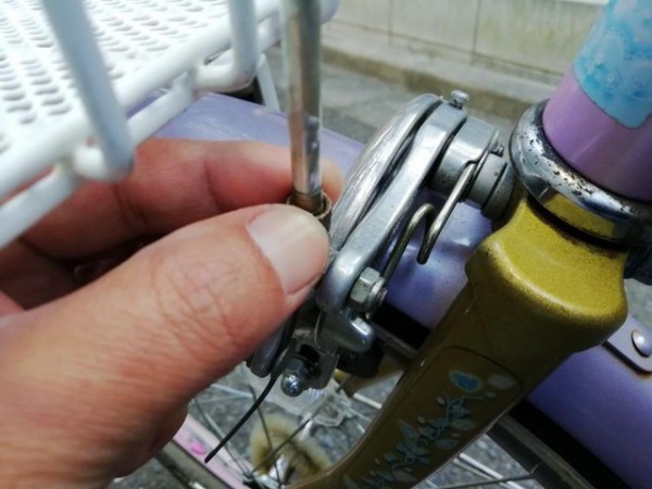 やっぱり子供の手は小さい ブレーキレバー引きしろ調整 自転車と介護な生活