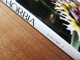 BOOK】EUPHOBIA JOURNAL : スタンダードブックストア