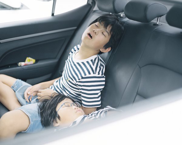 濱田英明 ハルとミナ 第1版2刷 絶版 入手困難 Haru and Mina ハルとミナ 特装版 限定100部(濱田英明) / 古本