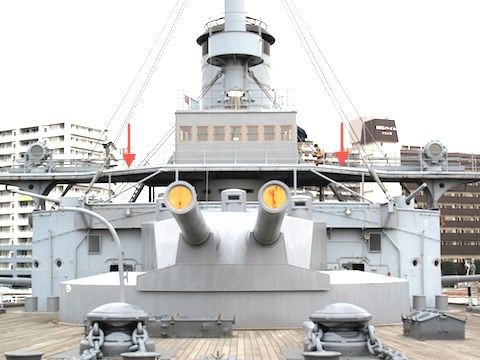記念艦三笠を訪問して（9）／47ミリ速射砲の痕跡その2 : 軍艦三笠