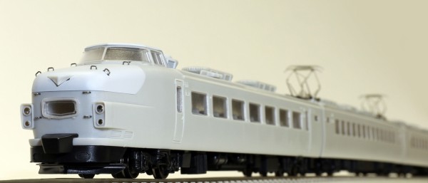 ☆天賞堂 16番HO プラスティック製 181系特急電車「とき」「あずさ」4輛基本セット他 ご予約受付中です : SUBARU-SSからのお知らせ