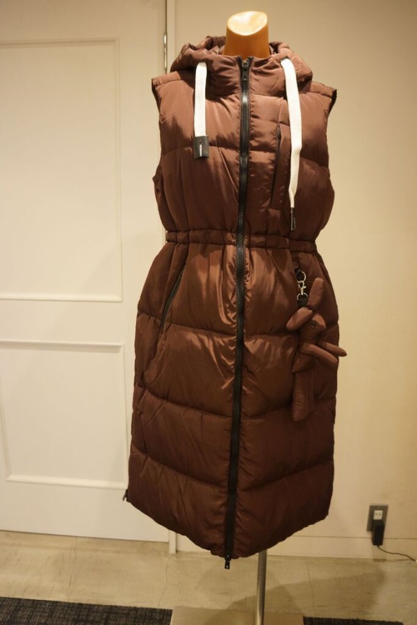 ottod'Ame オットダム　中綿フーデットベスト　ポンチョ 中古・古着通販】ottod'Ame (オットダム) 中綿フーデットベスト