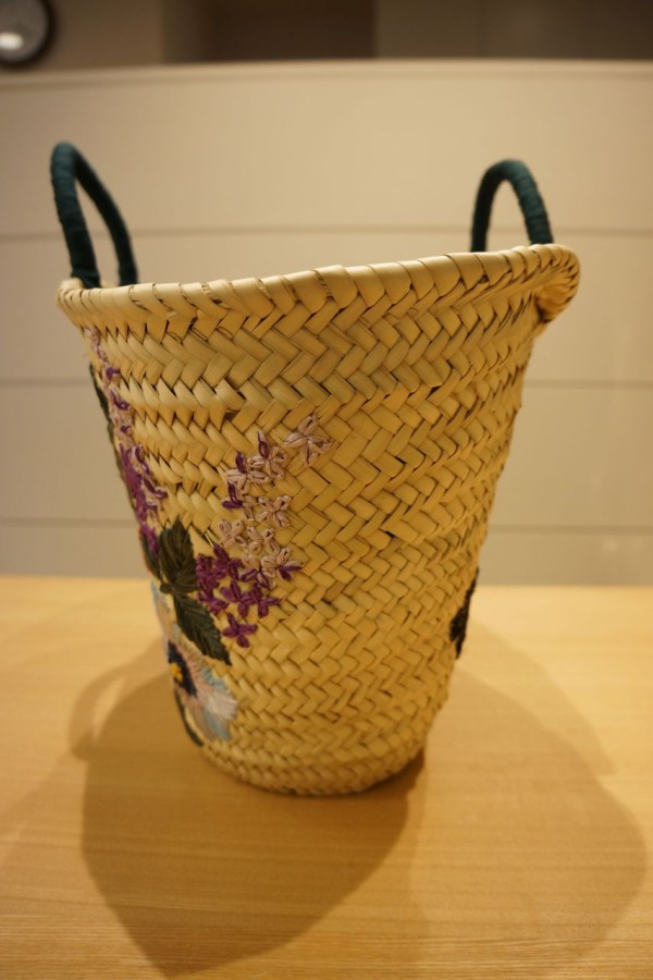 ナナ❗️タグ付き未使用！ケイタマルヤマ　レモンと花のビーズ刺繍付きかごバッグ ナナ❗️タグ付き未使用！ケイタマルヤマ レモンと花のビーズ