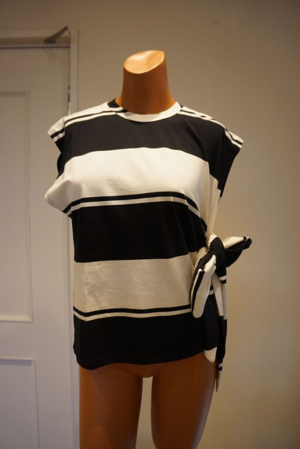 MSGM（エムエスジーエム）バイカラー ストライプ ジャージー