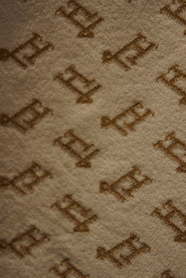 【HERNO】MONOGRAM フーデッド カーディガン モノグラム HERNO】MONOGRAM フーデッド カーディガン モノグラム