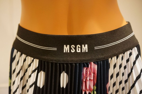 MSGM（エムエスジーエム）ミックスプリントプリーツスカート : mode shop sugino official blog