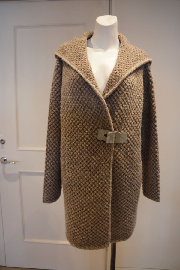 FABIANA FILIPPI　フーディニットコート　グレージュ FABIANA FILIPPI フーディニットコート グレージュ（FABIANA