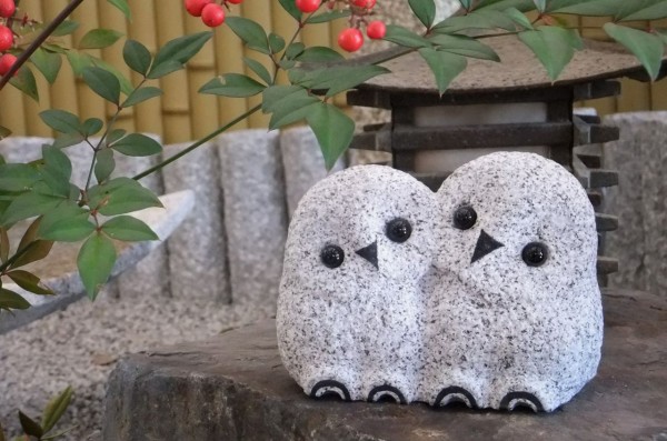 石　フクロウ置物　石製フクロウ　石像　彫像　石材 石フクロウ置物石製フクロウ石像彫像石材