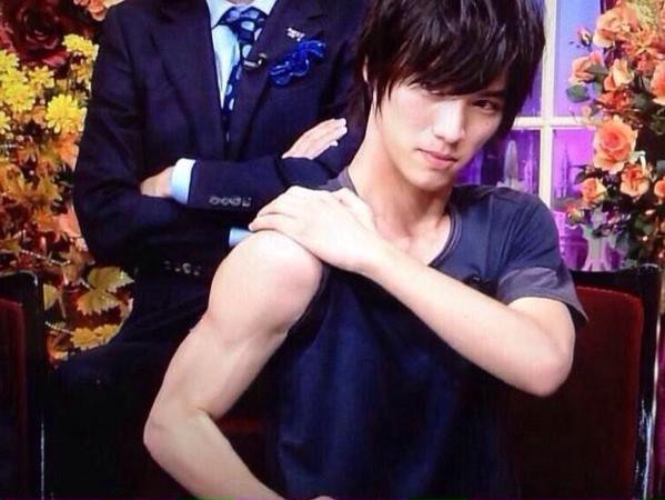福士蒼汰の筋肉ｗｗｗｗｗｗｗｗｗｗｗｗ 助っ人外国人速報