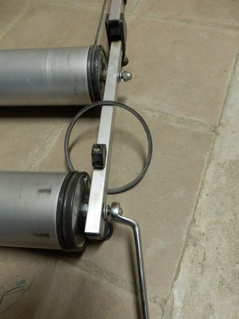 3本ローラー台のベアリング交換（ミノウラアクションマグローラー