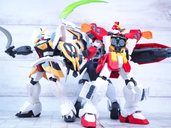 ガンダムW【サンドロック&ヘビーアームズ】フィギュア【ガンダム