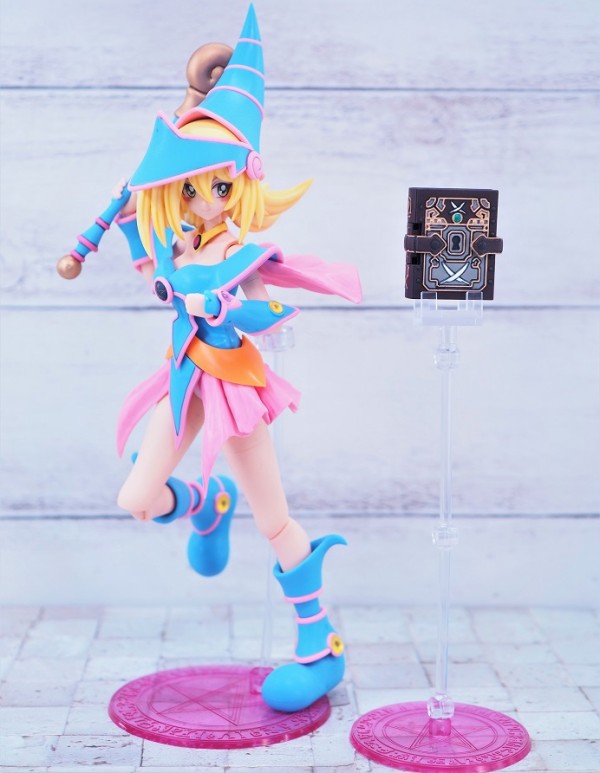 コトブキヤ ブラックマジシャンガール 幻想の見習い魔術師風塗装